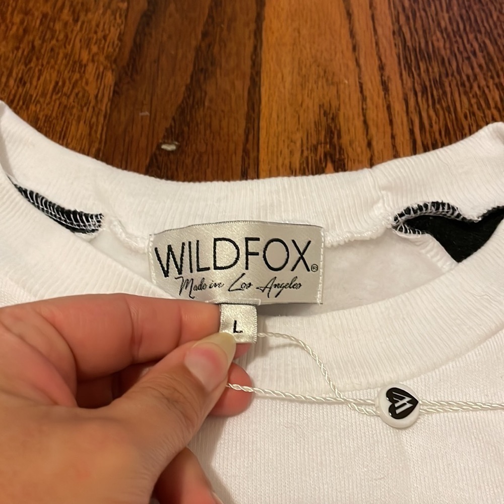 NWT! Wildfox I’m On Vacation Sweatshirt L - Picture 4 of 6